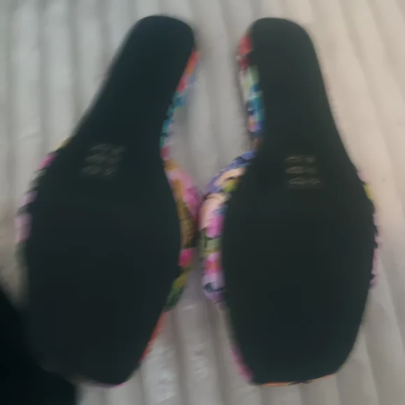 Kurt Geiger Bag and Accessories Set Size 8, 100 % Authentic, Like New Condition - Picture 3 of 5